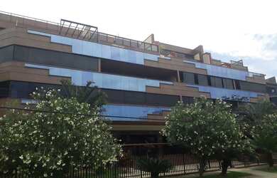 Imagem: O apartamento possui 3 Dormitórios, 3 Banheiros, 2 Vagas na