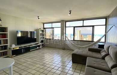 Imagem 6: Imóvel para venda possui 240 metros quadrados com 4 quartos em Boa Viagem - Recife - PE