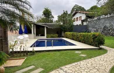 Imagem: A casa em condomínio possui 3 Dormitórios, 5 Banheiros, 3