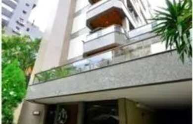 Imagem: O apartamento possui 4 Dormitórios, 5 Banheiros, 3 Vagas na