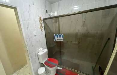 Imagem 16: Casa à venda com 3 quartos, 84m²