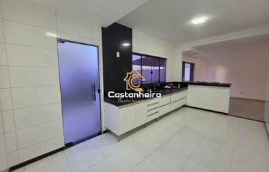 Imagem 14: Sobrados 03 Suítes plenas Condomínio - Centro