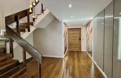 Imagem: O apartamento possui 3 Dormitórios, 5 Banheiros, 3 Vagas na