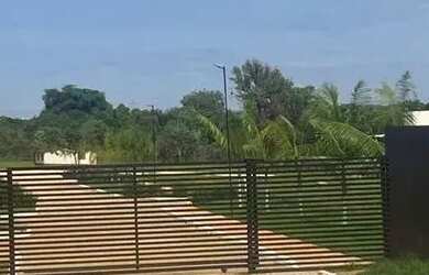 Imagem: O terreno possui 2.000m² de Área e está localizado em Asa