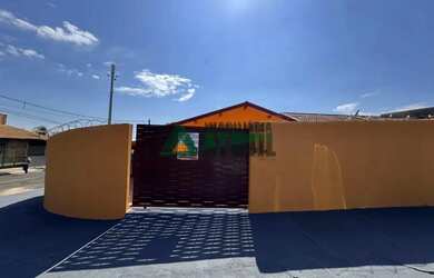 Imagem 2: Casa Residencial com 3 quartos para alugar por R$ 2000.00, 120.00 m2 -...