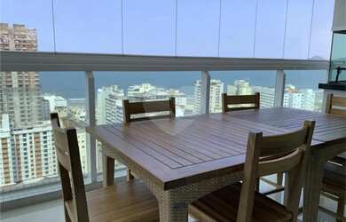 Imagem: O apartamento possui 3 Dormitórios, 5 Banheiros, 3 Vagas na