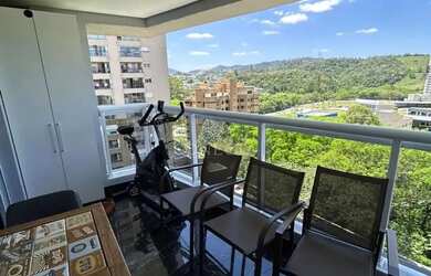 Imagem: O apartamento possui 1 Dormitório, 2 Banheiros, 1 Vaga na garagem