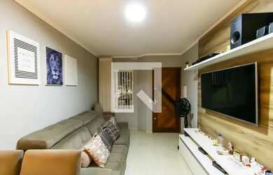 Imagem: A casa possui 2 Dormitórios, 3 Banheiros, 2 Vagas na garagem