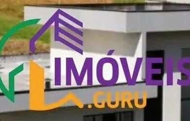 Imagem: A casa possui 3 Dormitórios, 3 Banheiros, 2 Vagas na garagem