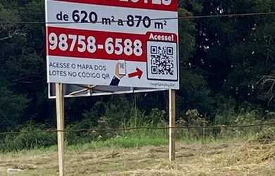 Imagem: O terreno possui 744m² de Área e está localizado em Butiatuvinha