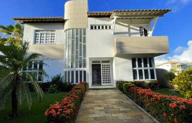 Imagem: A casa em condomínio possui 4 Dormitórios, 1 Banheiro, 360m²