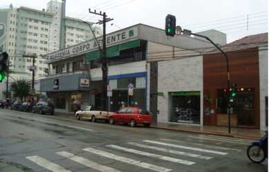 Imagem: O depósito possui 656m² de Área e está localizado em Centro