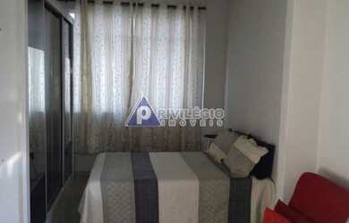 Imagem: A kitnet possui 1 Banheiro, 28m² de Área e está localizado