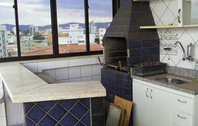 Imagem: O apartamento na cobertura possui 4 Dormitórios, 2 Banheiros