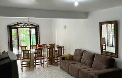 Imagem 5: Sobrado para venda tem 252 metros quadrados com 3 quartos em Novo Mundo...