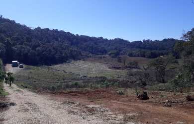 Imagem: A fazenda possui 23.000m² de Área e está localizado em Jardim