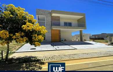 Imagem: A casa à venda possui 2 Dormitórios, 2 Banheiros, 2 Vagas