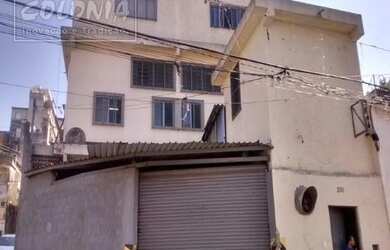 Imagem: O depósito possui 700m² de Área e está localizado em Jardim