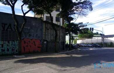 Imagem: O depósito possui 1900m² de Área e está localizado em Cambuci