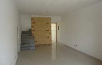 Imagem 3: Sobrado novo inacabado, localizado em cangaíba