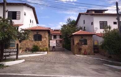 Imagem: A casa em condomínio possui 2 Dormitórios, 2 Banheiros, 2