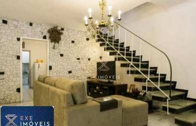 Imagem: A casa possui 3 Dormitórios, 1 Banheiro, 1 Vaga na garagem