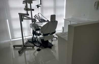 Imagem: O depósito e possui Dormitórios, Suítes, Banheiros, 100-0m²