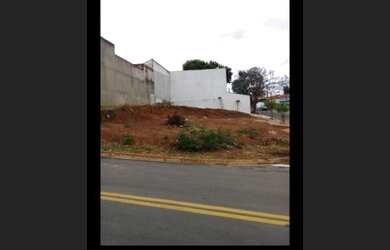 Imagem 3: Terreno grande. 300m² de Área