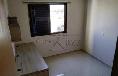 Imagem: O apartamento possui 4 Dormitórios, 2 Banheiros, 1 Vaga na