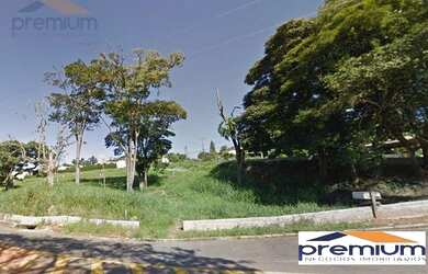 Imagem: O terreno possui 3999m² de Área e está localizado em Jardim