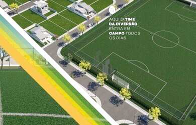 Imagem: O terreno possui 240m² de Área e está localizado em Porto