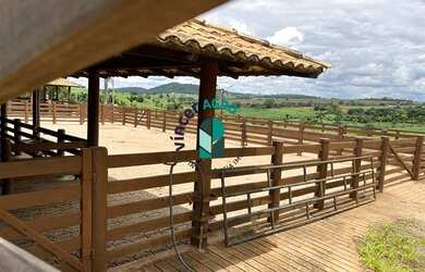 Imagem 15: Fazenda em Avelinópolis. Piscina, Churrasqueira, Ar-condicionadoe181m²...