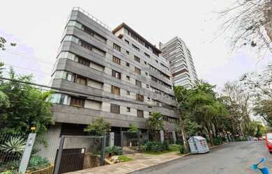 Imagem: O apartamento na cobertura possui 4 Dormitórios, 5 Banheiros