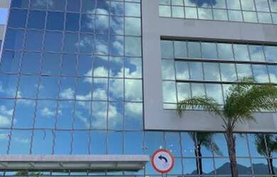 Imagem: O depósito possui 1 Vaga na garagem, 37m² de Área e está