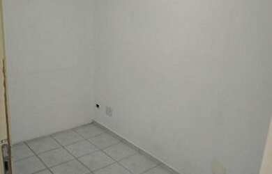 Imagem 6: Conjunto amplo, com copa e banheiro, centro comercial de Alphaville