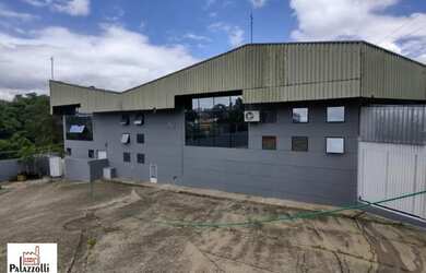 Imagem: O depósito possui 4.000m² de Área e está localizado em