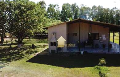 Imagem: A fazenda possui 100-0m² de Área, Imóvel novo e está localizado