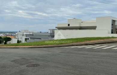 Imagem: O terreno possui 539m² de Área e está localizado em Loteamento