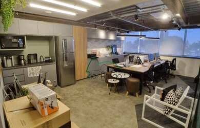 Imagem: O depósito possui 2 Vagas na garagem, 56m² de Área e está