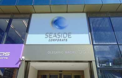 Imagem: O depósito possui 1 Vaga na garagem, 27m² de Área e está