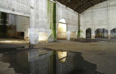 Imagem 10: Galpão/Depósito/Armazém para venda possui 2830 metros quadrados em...