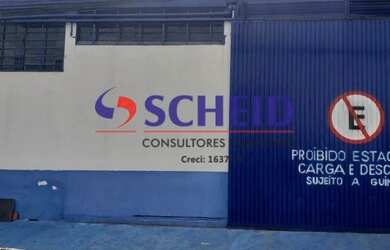 Imagem: O depósito possui 5 Vagas na garagem, 1.000m² de Área e