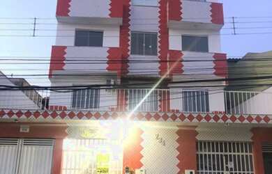 Imagem: O apartamento possui 1 Dormitório, 2 Banheiros, 1 Vaga na garagem