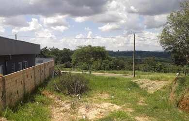 Imagem: O terreno possui 196m² de Área e está localizado em Vila