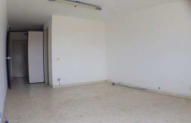 Imagem 8: Comercial/Industrial de 35 metros quadrados no bairro Freguesia Jacarepaguá