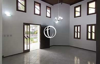 Imagem: A casa em condomínio possui 3 Dormitórios, 3 Banheiros, 2