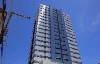 Imagem: O apartamento possui 3 Dormitórios, 1 Banheiro, 1 Vaga na garagem