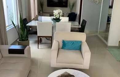 Imagem: A casa em condomínio possui 3 Dormitórios, 3 Banheiros, 2