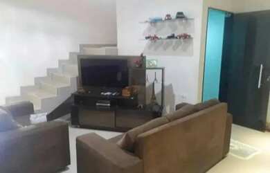 Imagem: A casa possui 2 Dormitórios, 1 Banheiro, 80m² de Área e