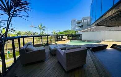 Imagem 3: Apartamento Garden com 3 suítes frente ao mar por R$ 8.400.000 - Caiobá...